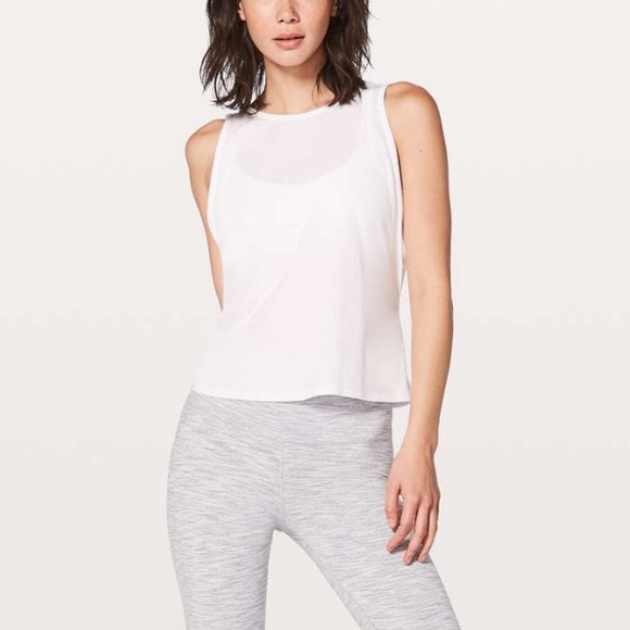 Lululemon Twist It Tank Top - Picture 6 of 6